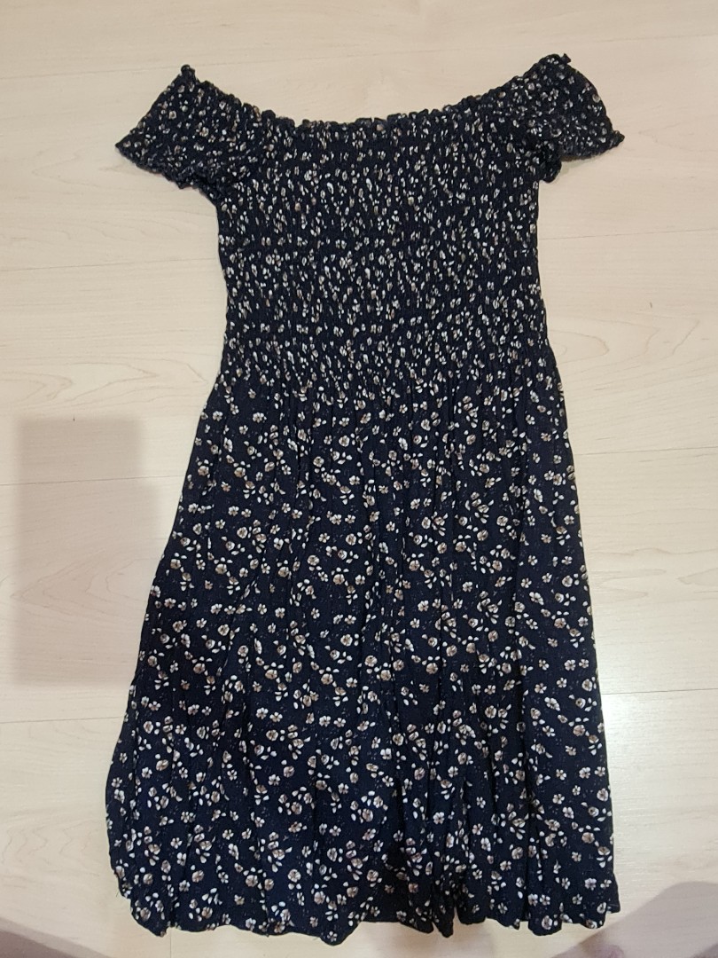 Brandy Melville / John Galt navy blue floral Colleen mini dress