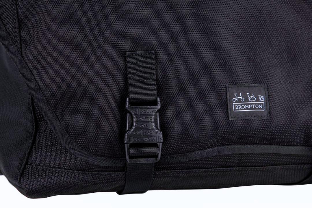 Brompton Metro Messenger L Bag (23L)
