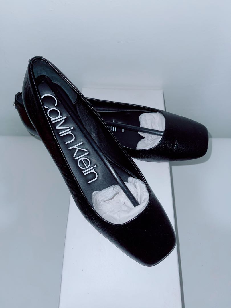 Calvin klein clearance enith flats