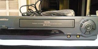 Collectible / Memorabilia / VCR Player / Goldstar Video Cassette Recorder Model r-b44rm