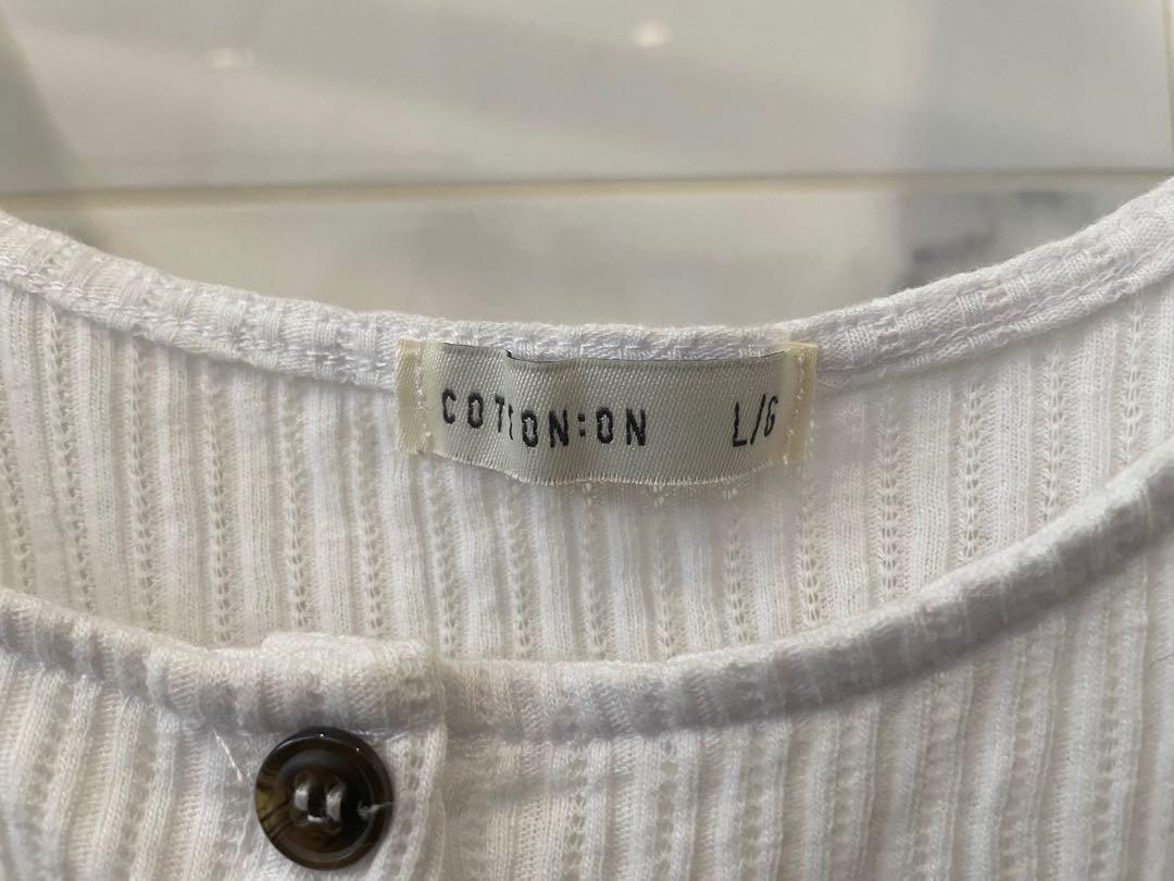 Cotton on white top (Category: Sleeveless) located in Quezon City. Submitted by EssentialsPh_ (Listing ID 1175020808, Image 2). Description: .