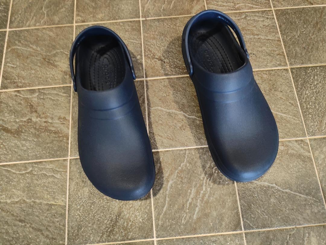 Crocs Specialist II Clog, Navy, 12 US Men, Men's Fashion, Footwear, Casual  shoes on Carousell