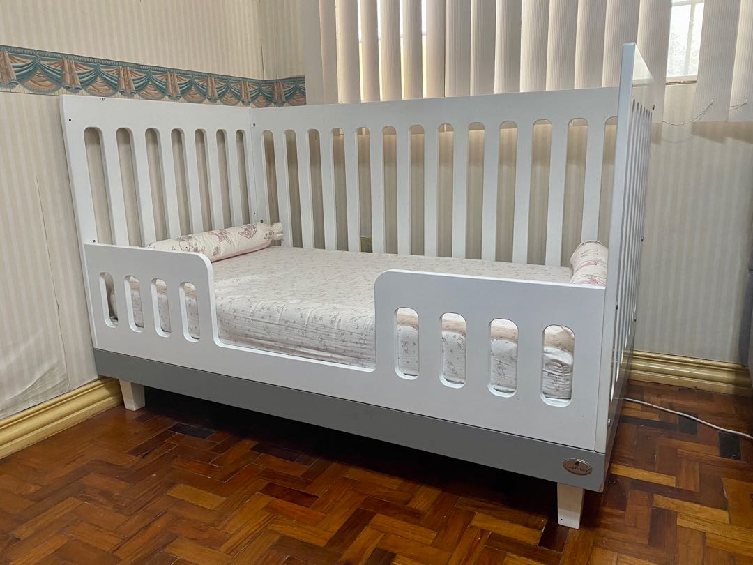 Cuddlebug madison crib outlet