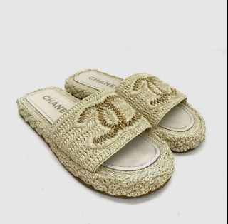 (Kategori: ) berada di . Dikirim oleh kiano_shoes (ID iklan 1174906361, Gambar 1). Deskripsi: .