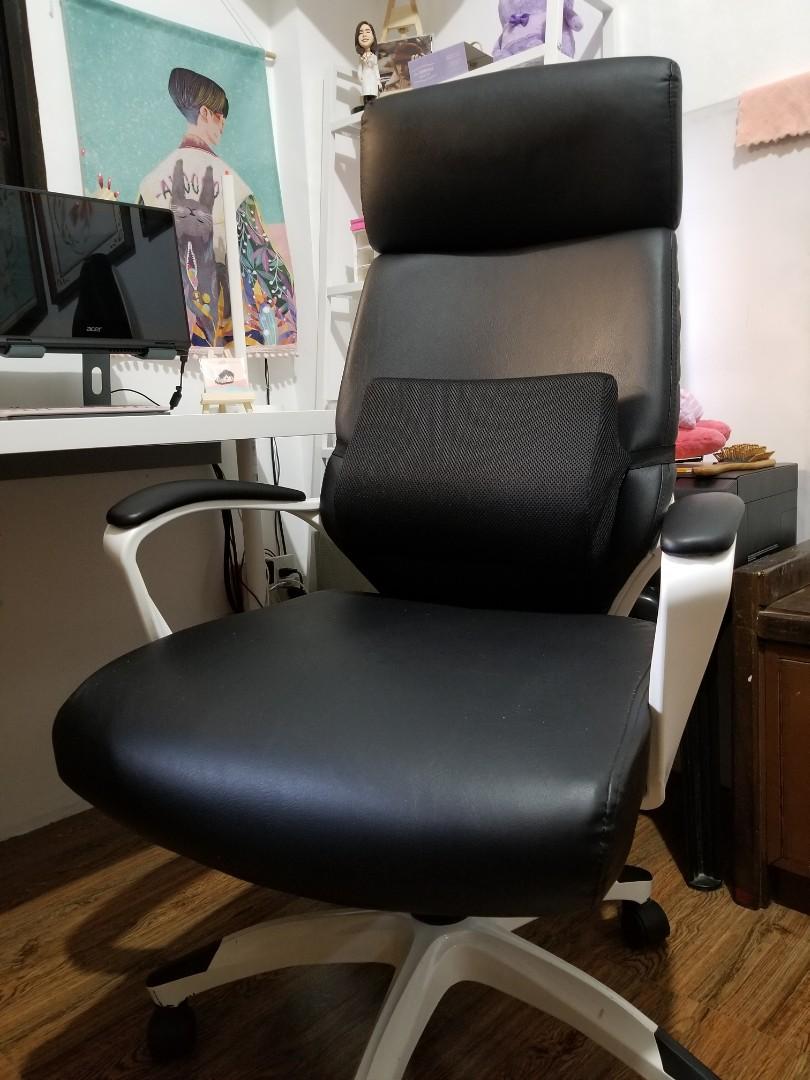 Gaming chair minimalist sales
