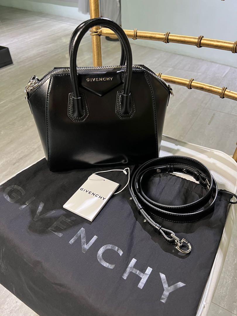 Givenchy Antigona Mini in Black Calf Skin Leather