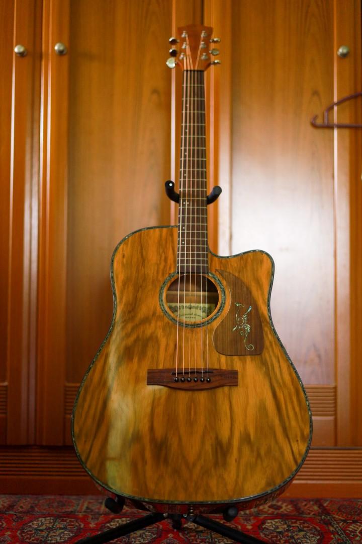 Oriental cherry online acoustic guitar