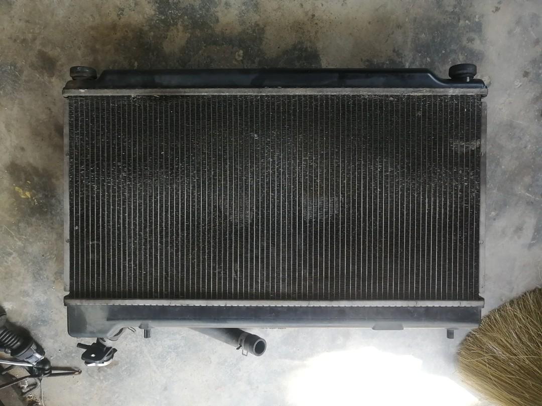 Honda jazz/fit radiator with auto fan set, Auto Accessories on Carousell