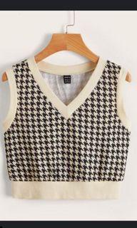 Houndstooth Pattern V Neck Sweater Vest (Shein)