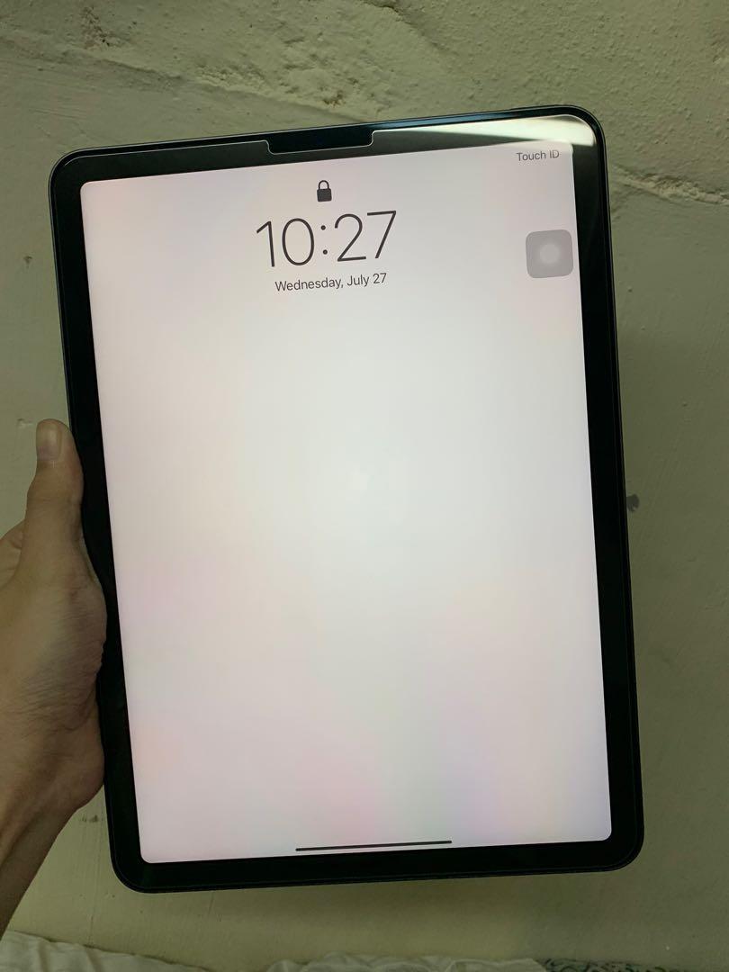 Ipad Air 4 Wi-Fi 64gb Spacegray (Category: iPad) located in Bulacan. Submitted by nicoleprelovedd (Listing ID 1175053477, Image 1). Description: Bought last November 5, 2021 Still under warranty November 3,2022 No issues at all Complete with charger & tempered .