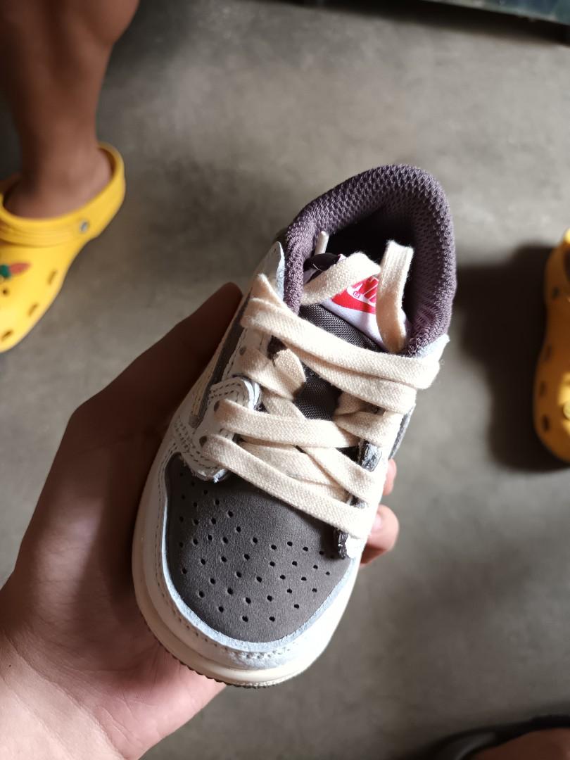 Dove acquistare le Air Jordan 1 Low Reverse Mocha â Outpump