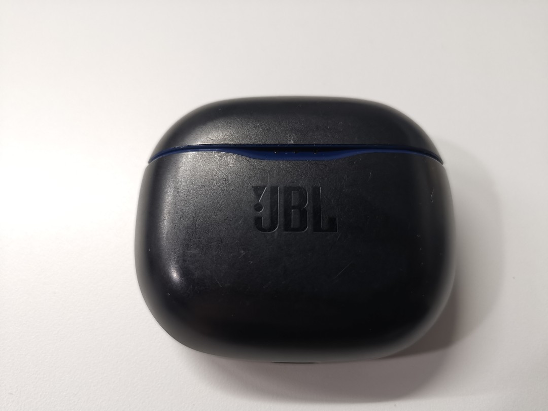 Jbl tune 125 online tws case