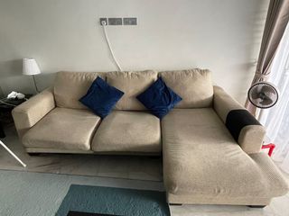(Category: ) located in . Submitted by syazkl (Listing ID 1174963642, Image 1). Description: .