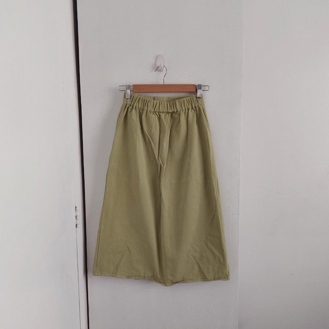 Light Green Skirt, Women's Fashion, Bottoms, Skirts on Carousell