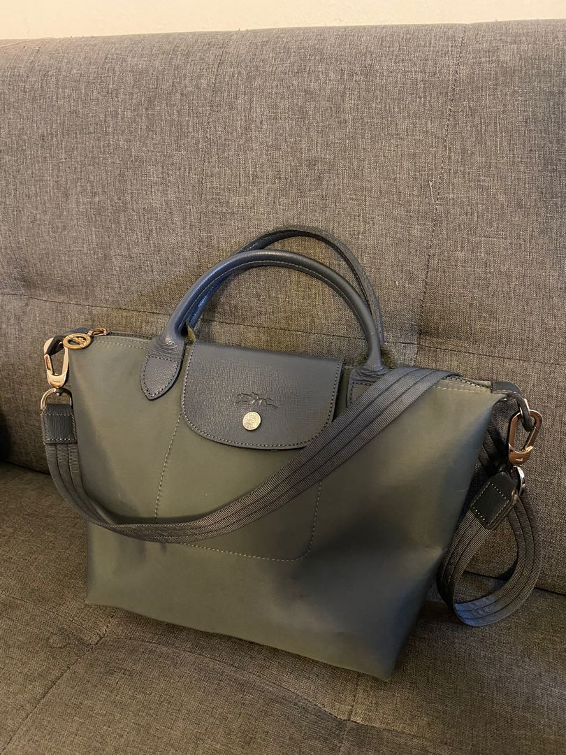 Neo longchamp small size store