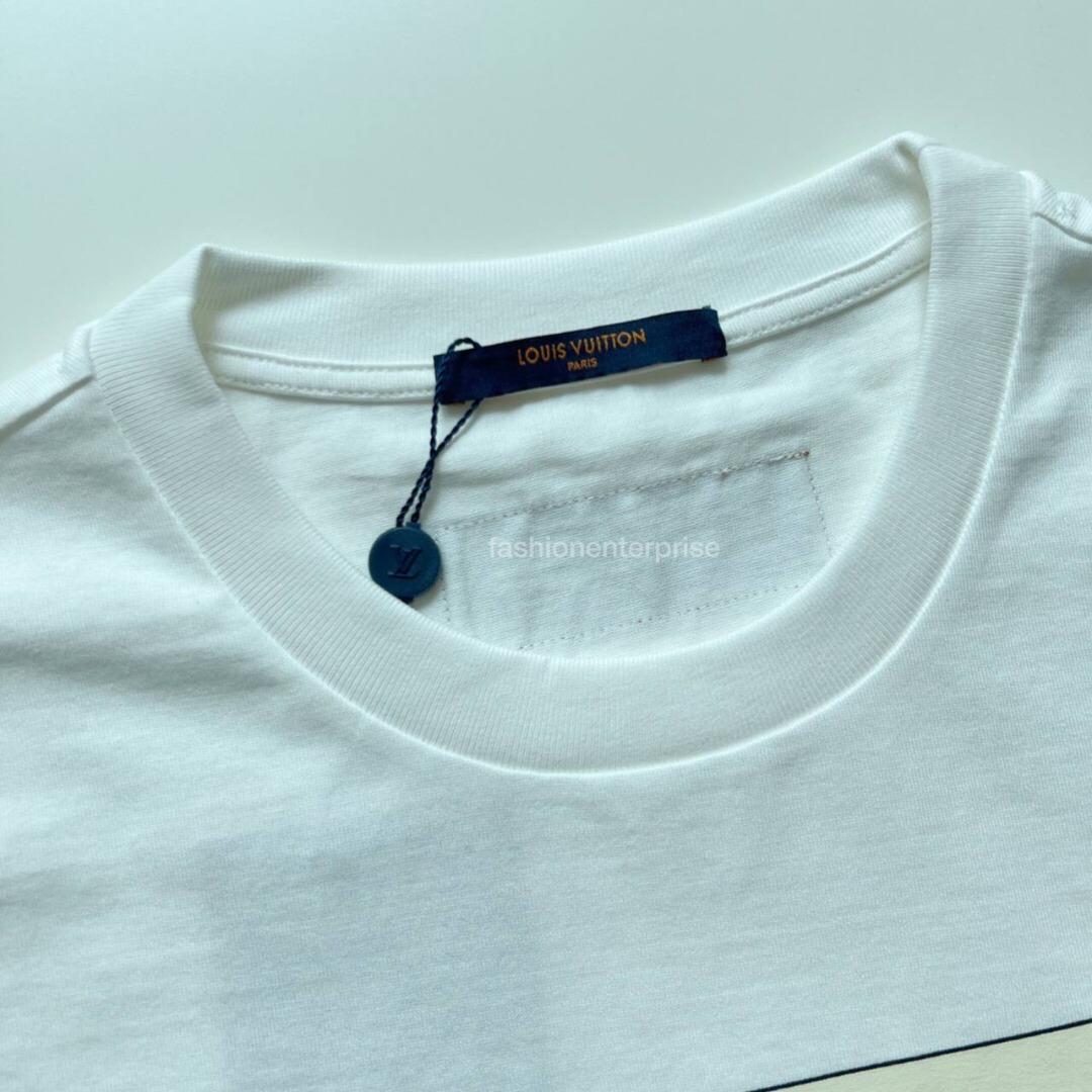 Louis Vuitton LV Men Pont Neuf Signature Print & Embroidery T-Shirt, Men's  Fashion, Tops & Sets, Tshirts & Polo Shirts on Carousell