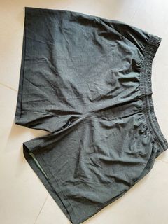 （分類：）位於 。 由 alextywong 提交（商品編號 1174929407，圖片 1）。簡介： 。
