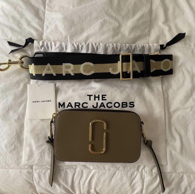 Marc Jacobs Snapshot - Olive, Luxury, Bags & Wallets on Carousell