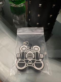 MB&F HM6 USB Keychain Space Pirate. De bethune, Rolex, Audemars Piguet, Patek lovers