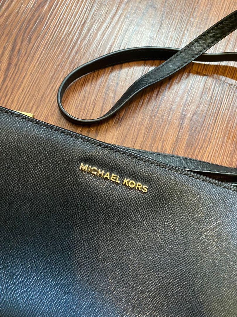 Michael Kors black crossbody bag, Women's Fashion, Bags & Wallets