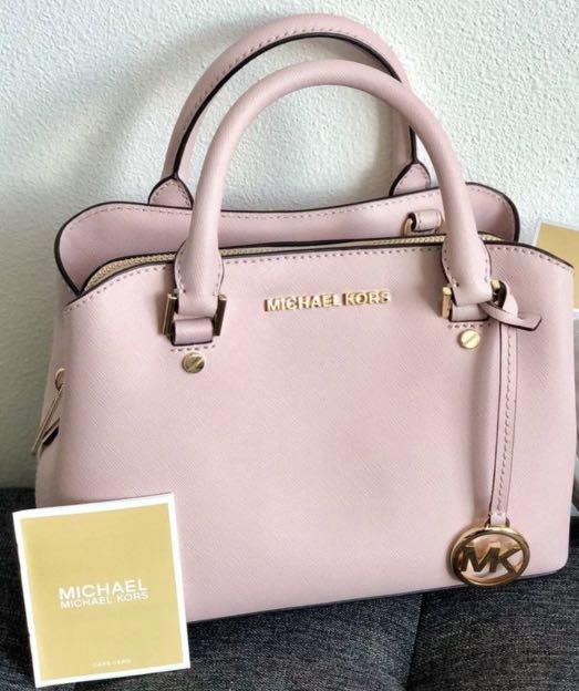 Michael kors hotsell savannah satchel small