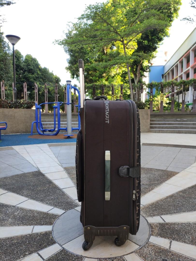 Montagut luggage store