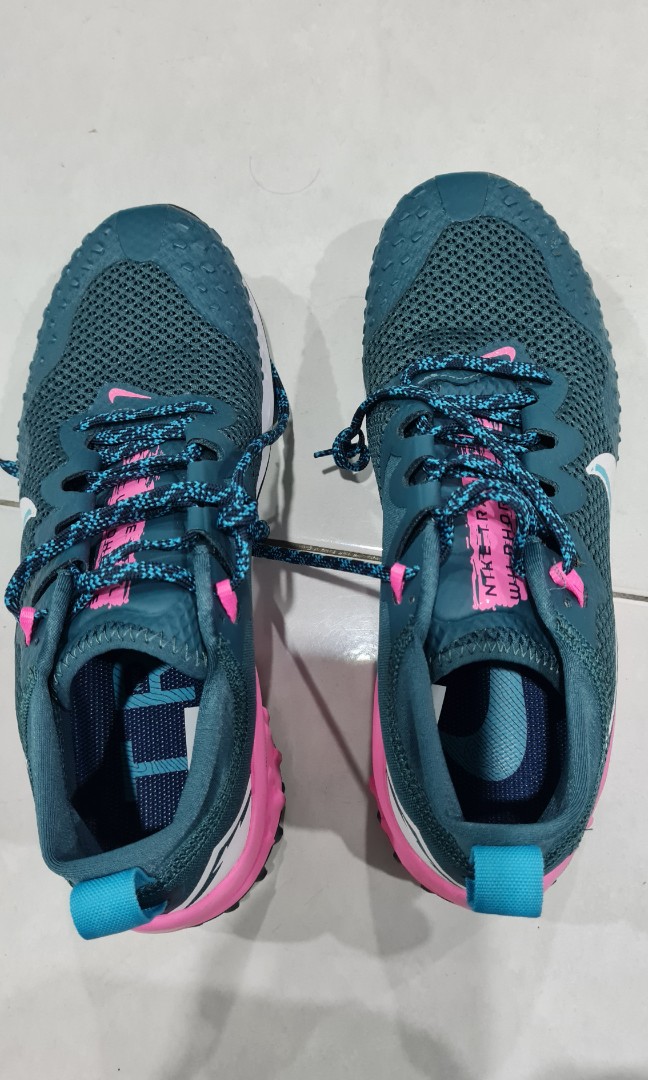 Kasut online hiking nike