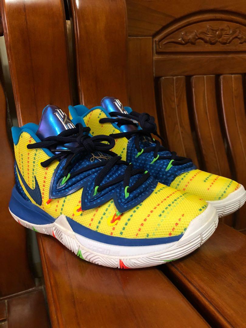 Kyrie 5 academy online