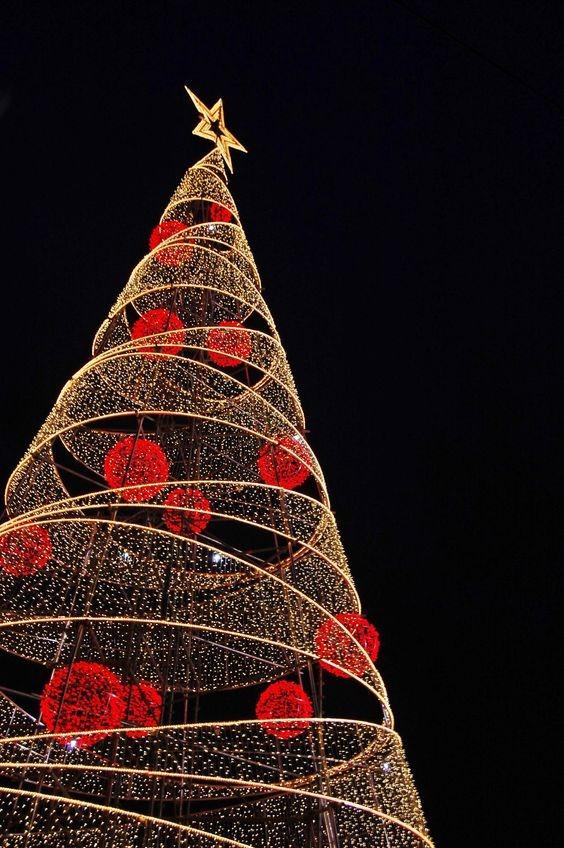 Outdoor giant Christmas Tree and decorations, Furniture & Home Living