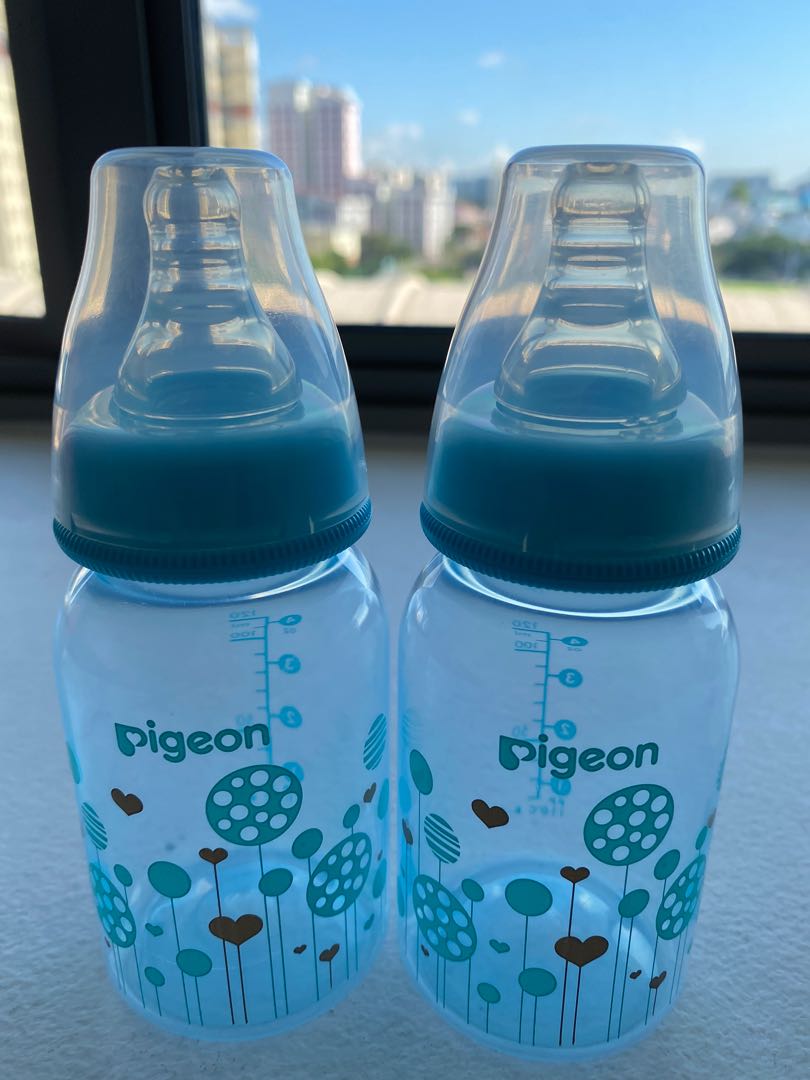 Pigeon baby milk bottles and milk storage bottle, Babies & Kids