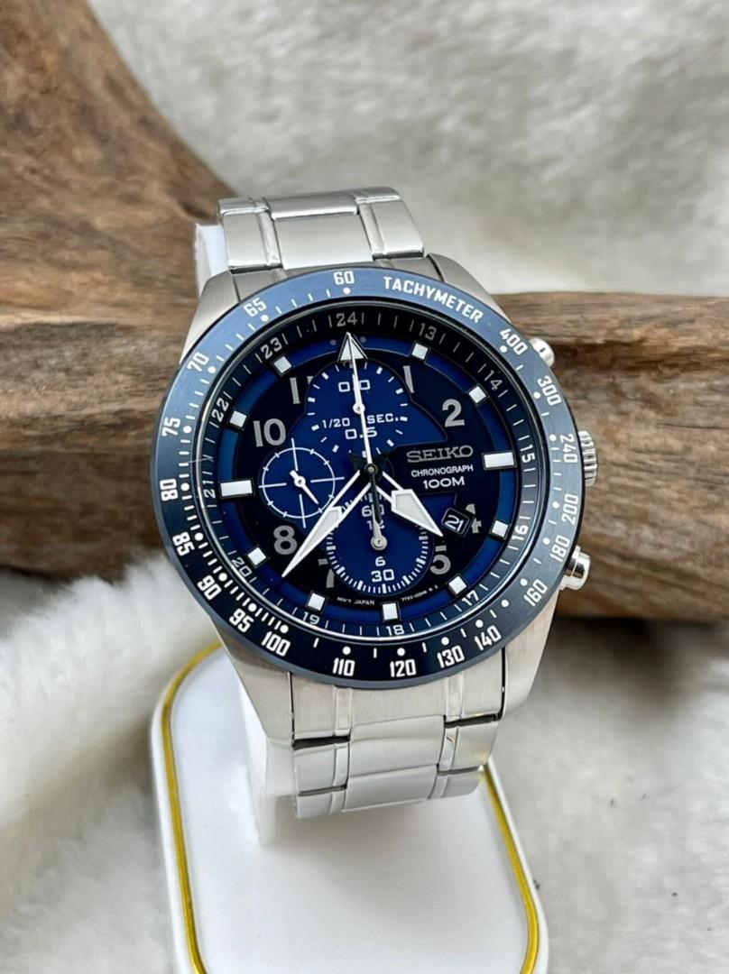 Seiko chronograph 100m blue dial deals