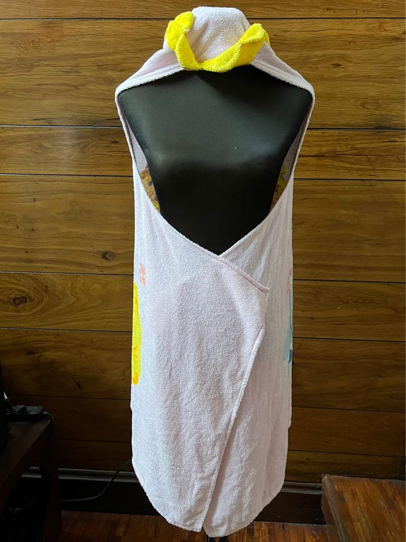 princess bath robe towel (Category: Bathtub & Bath Accessories) located in San Juan City. Submitted by _jellyfish (Listing ID 1174988909, Image 2). Description: .