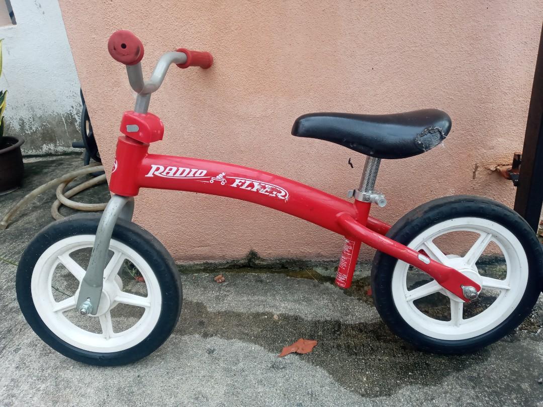 RADIO FLYER PUSH BIKE, Sports Equipment, Sports & Games, Skates