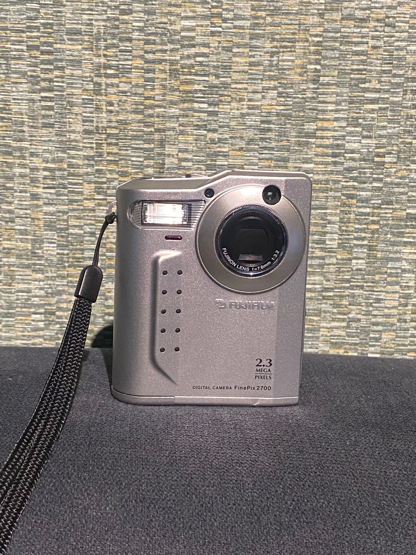 カメラ デジタルカメラ RARE and COMPLETE Fujifilm Finepix 2700 (MX-2700) digicam 