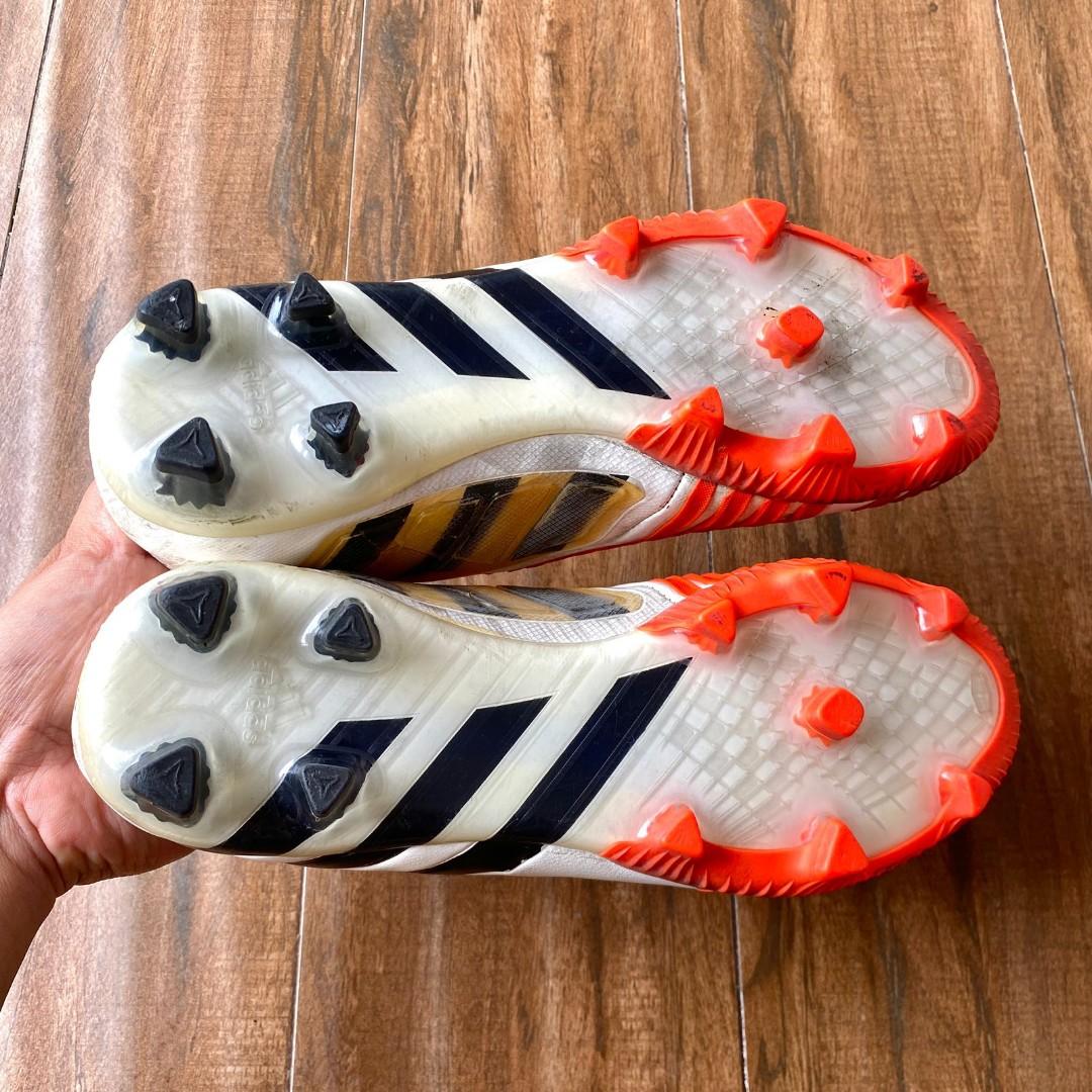 Sepatu bola clearance adidas predator instinct