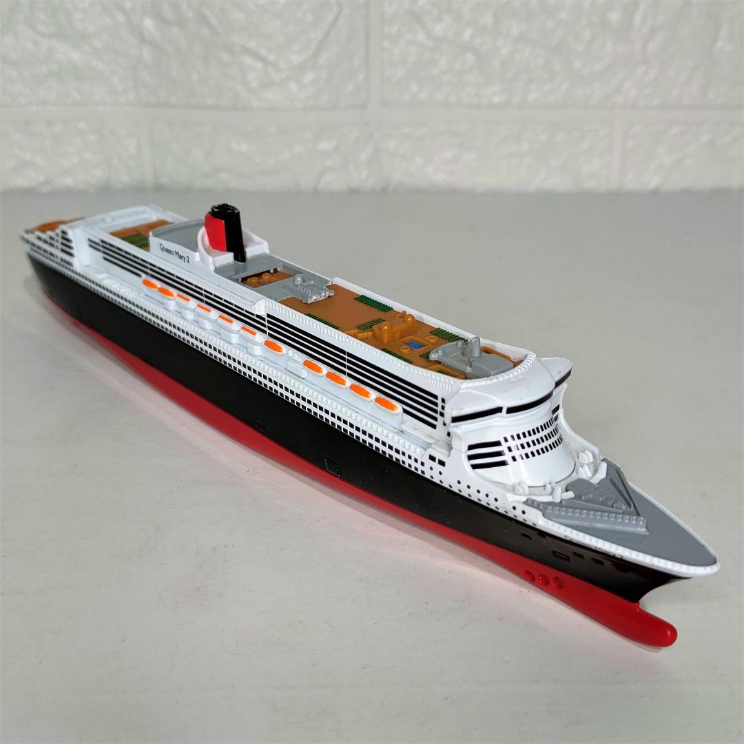 Siku Queen Mary 2 Cruise Ship Diecast, Hobbies & Toys, Toys & Games on  Carousell