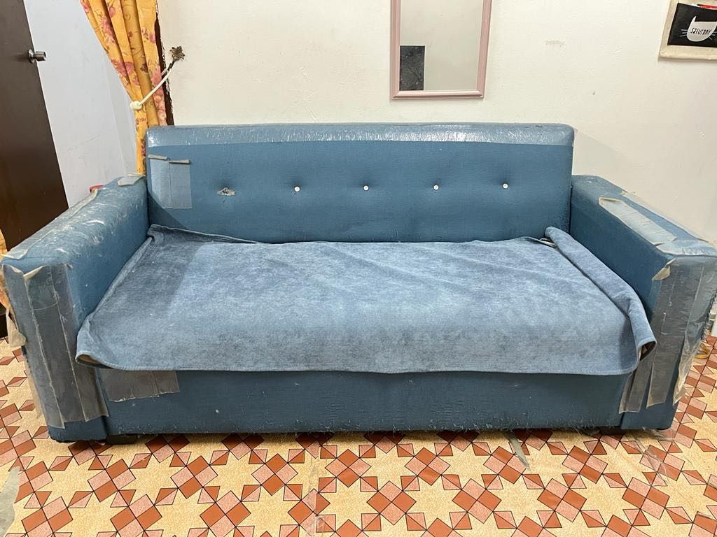 Sofa for LELONG (pickup sendiri), Furniture & Home Living, Furniture