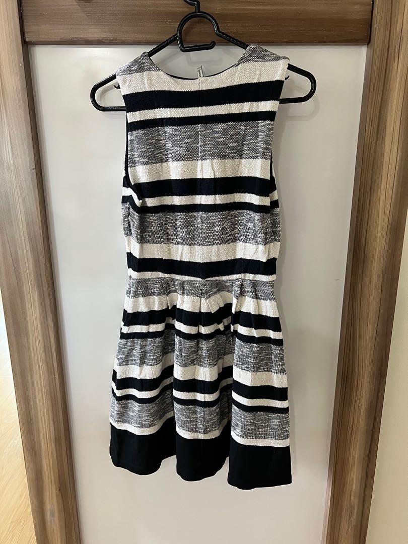 Stradivarius striped dress Women s Fashion Dresses Sets