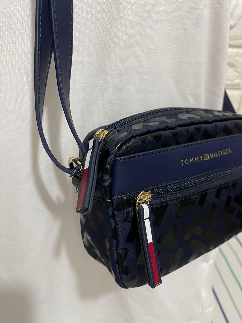 Tommy Hilfiger Nylon sling bag, Women's Fashion, Bags & Wallets, Cross