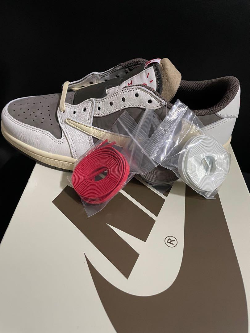 Travis Scott x Air Jordan 1 Low Reverse Mocha, Men's Fashion, Footwear ...