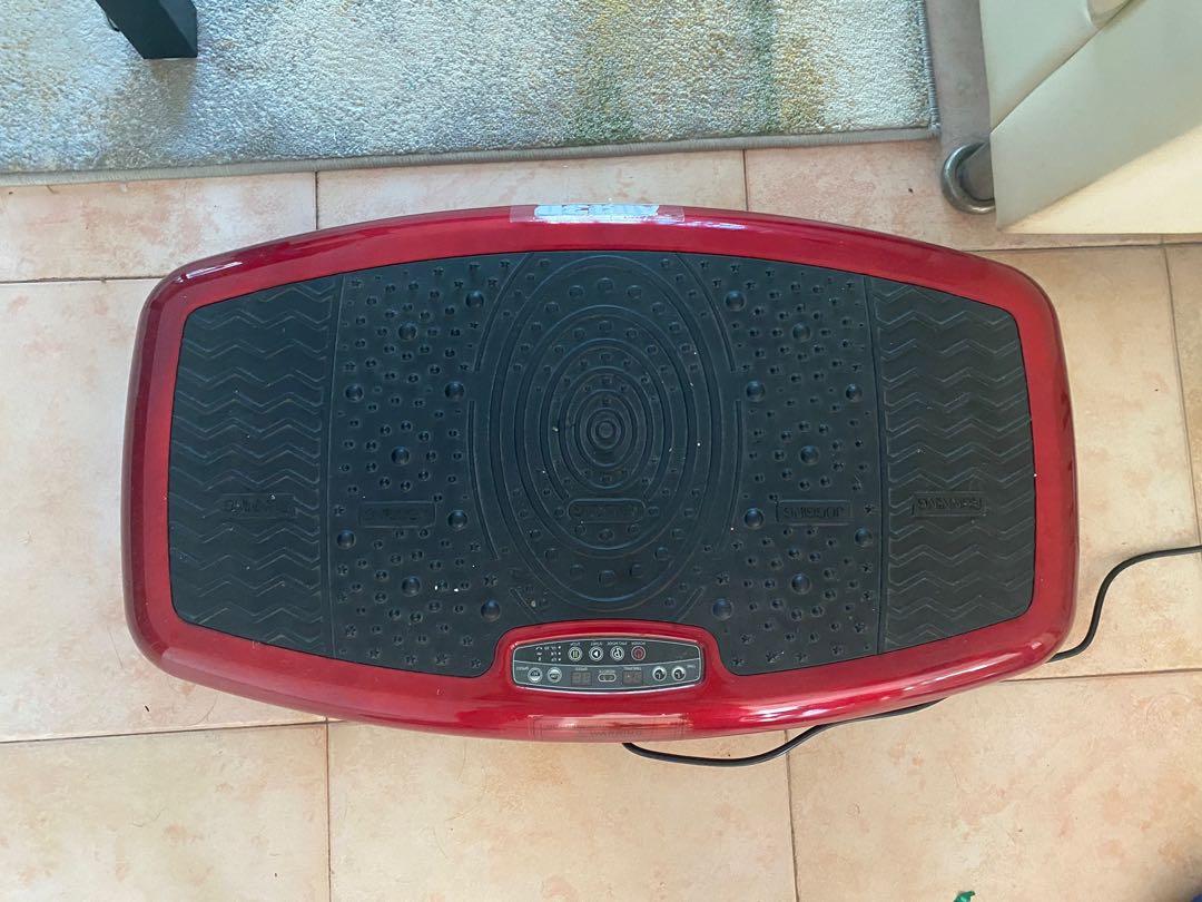 Vibro Vibration Plate, Sports Equipment, Exercise & Fitness, Cardio