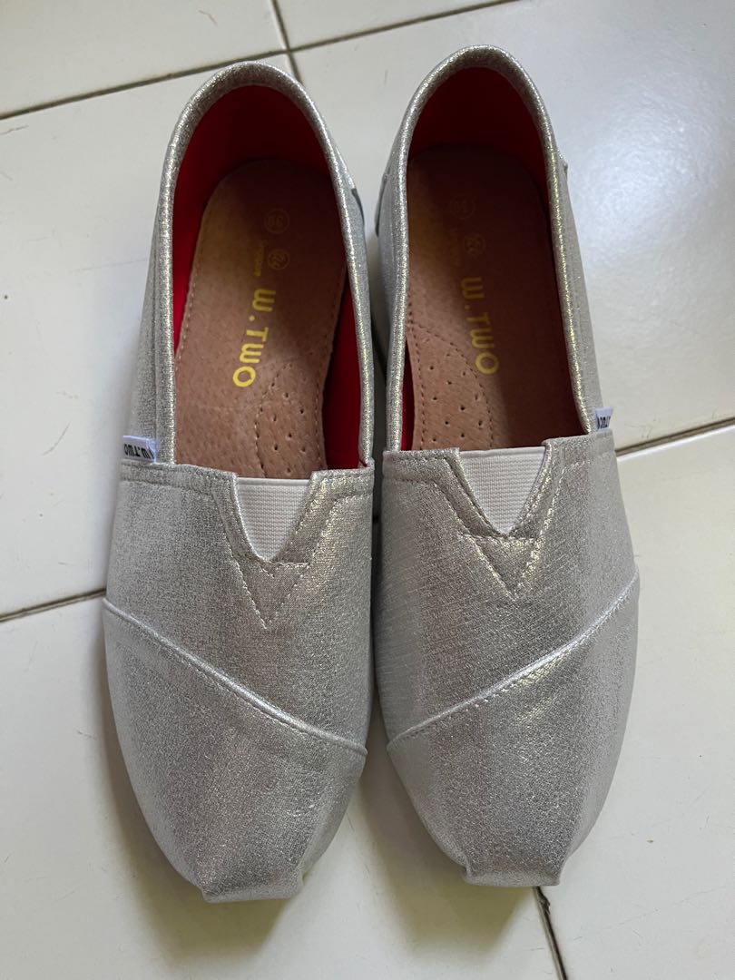 W cheap shoe size