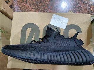(Category: ) located in . Submitted by hypesnkrs (Listing ID 1168247431, Image 1). Description: .