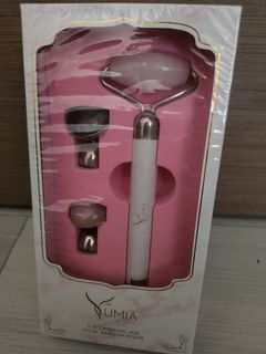 （分類：）位於 。 由 Kicaa 提交（商品編號 1174959293，圖片 1）。簡介： 。
