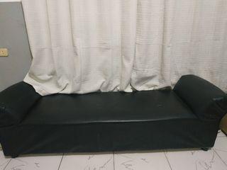 3 seater bed side sofa