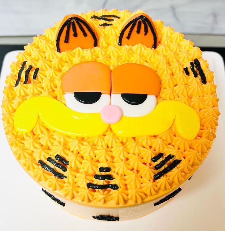 Blast from the past! Garfield Cake I made for my youngest niece. :  r/cakedecorating
