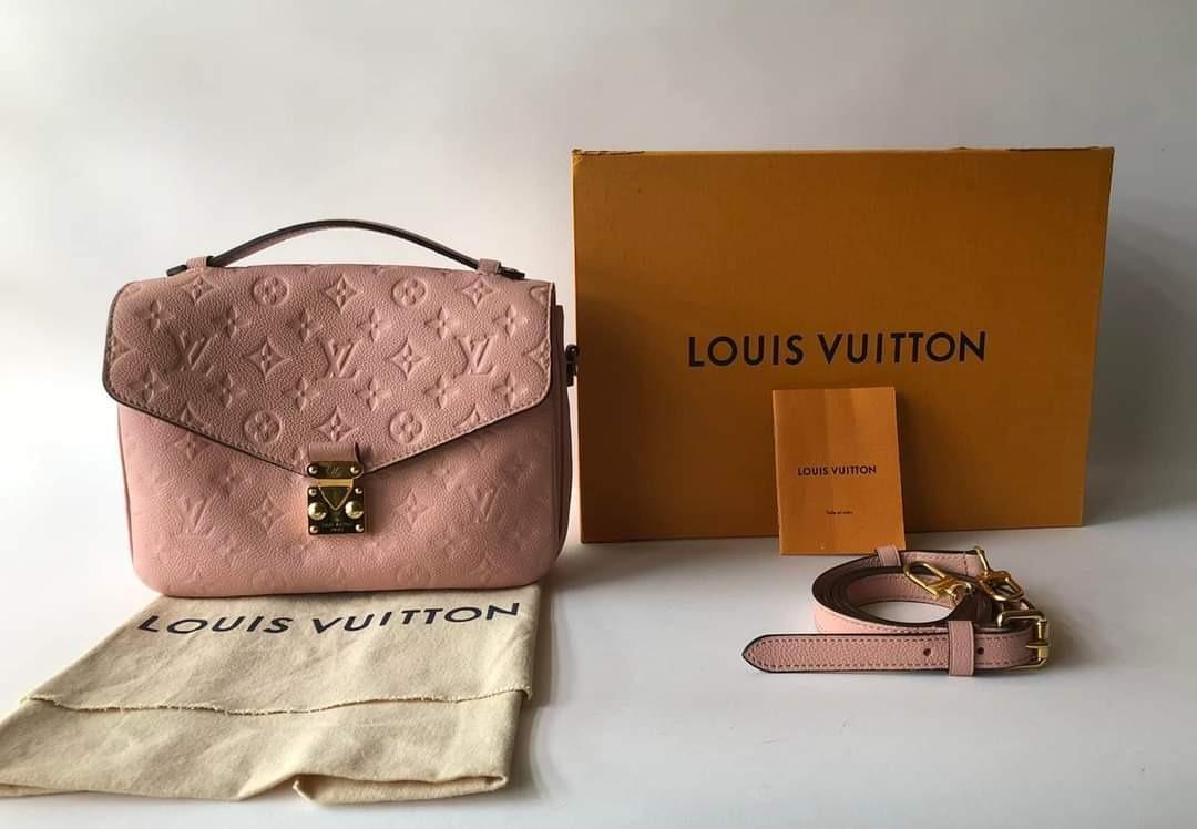 LOUIS VUITTON Empreinte Pochette Metis Rose Poudre