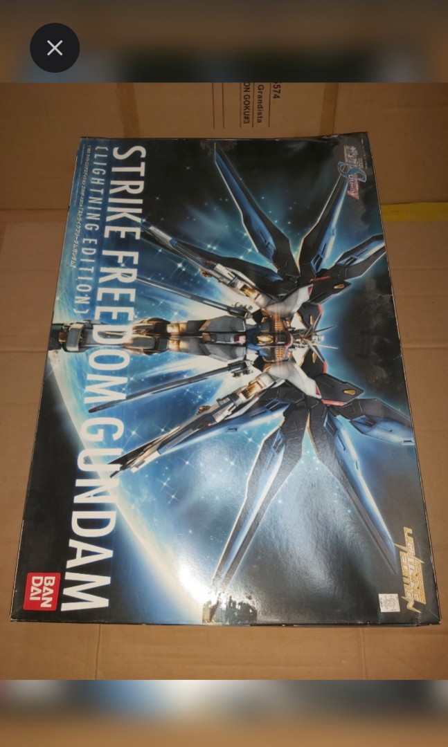 歡迎出價價合即賣！ 吉盒一個 Bandai Gunpla Lighting Edition