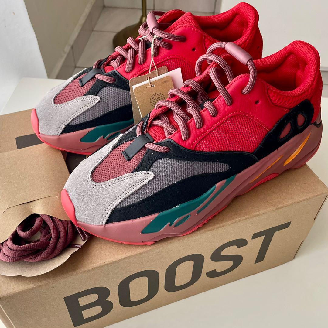 Yeezy 700 outlet mens red