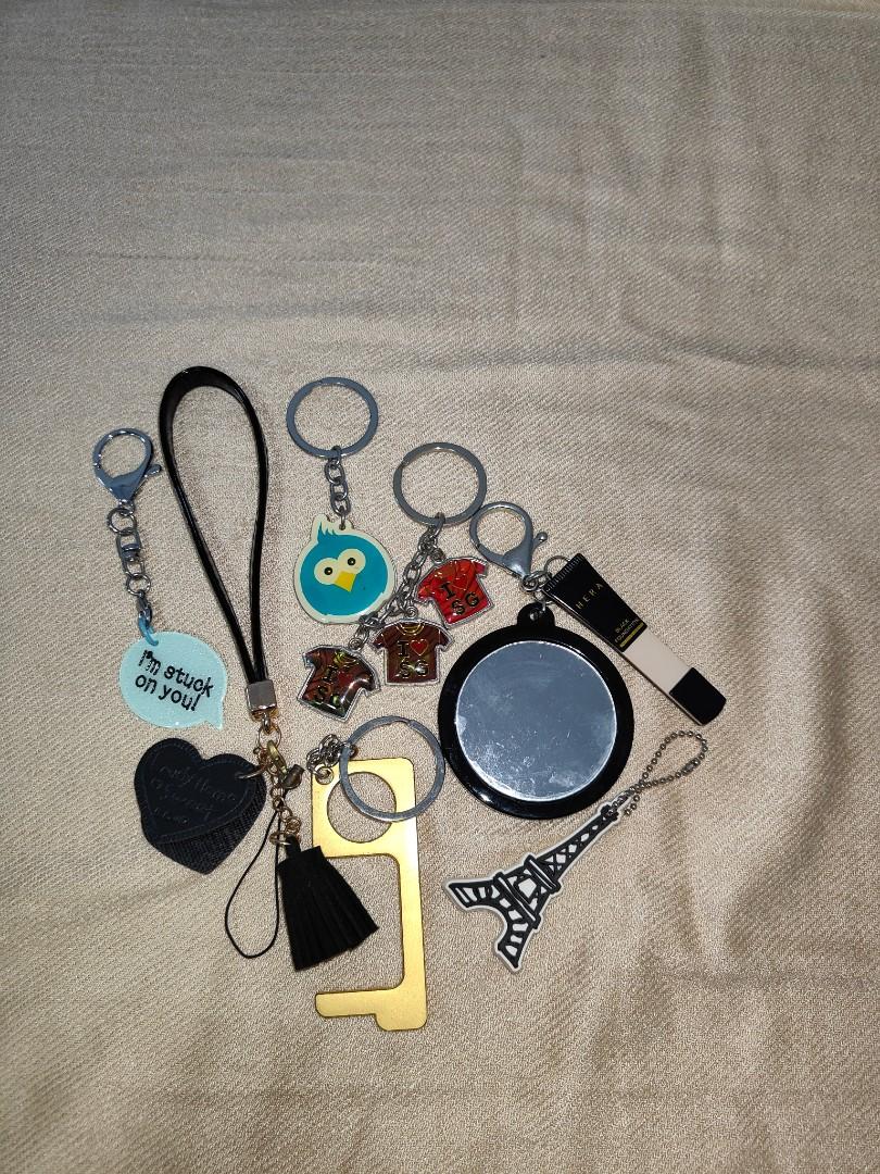 Assorted Key Chains (Category: Everything Else) located in Singapore. Submitted by ecyh79 (Listing ID 1175150125, Image 1). Description: 7 key chains as a bundle sale.